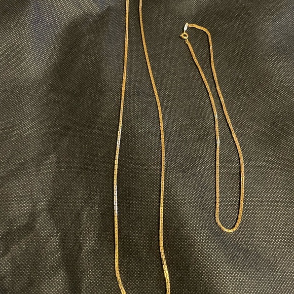 Two Vintage Signed Monet Box Link Snake Chains 15” & 24” - Picture 4 of 4